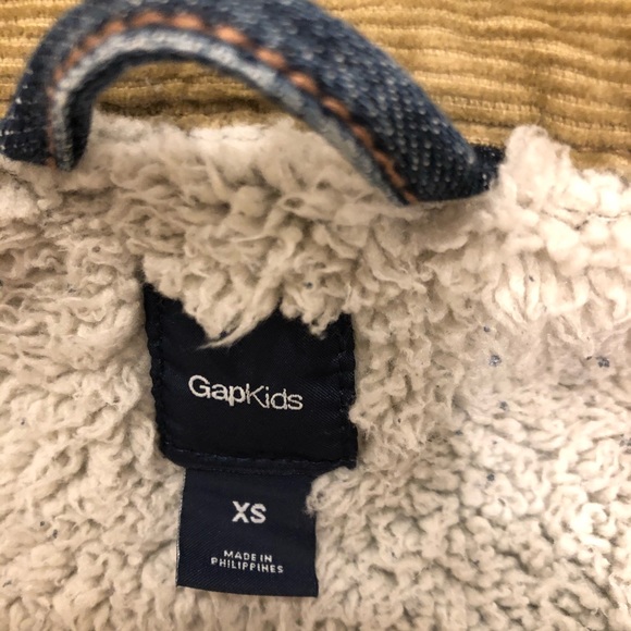 Gap Cozy Sherpa Lined Jean Jacket - Picture 5 of 6